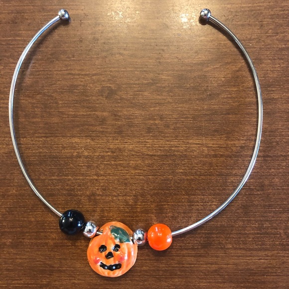 Silver Halloween Choker - Picture 1 of 2